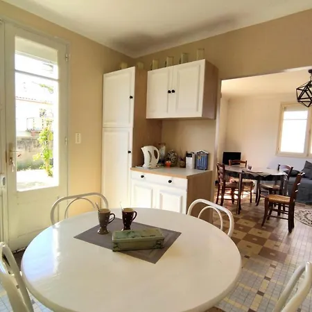 Maison De Vacances Dans Lauthentique Quartier De La Chaume - 4 A 5 Pers * Les Sables-dʼOlonne
