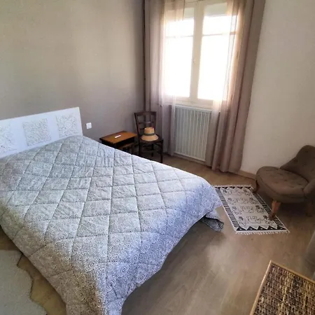 Maison De Vacances Dans Lauthentique Quartier De La Chaume - 4 A 5 Pers Dom wakacyjny *